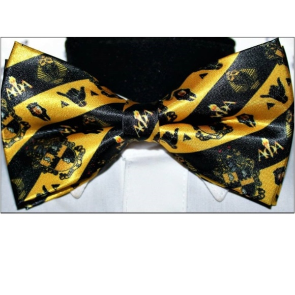 Alpha Phi Alpha Inc , Alpha Phi Alpha bowtie - Picture 1 of 1